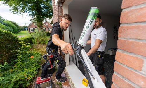 VKE Apeldoorn monteurs aan het werk